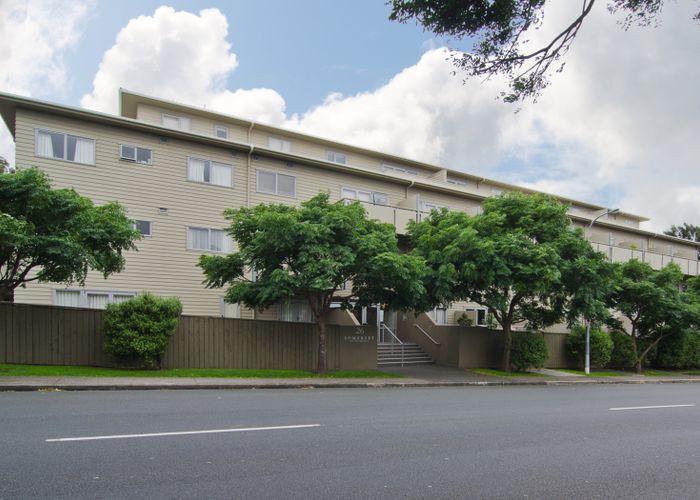  at 352/26 Morningside Drive, Morningside, Auckland