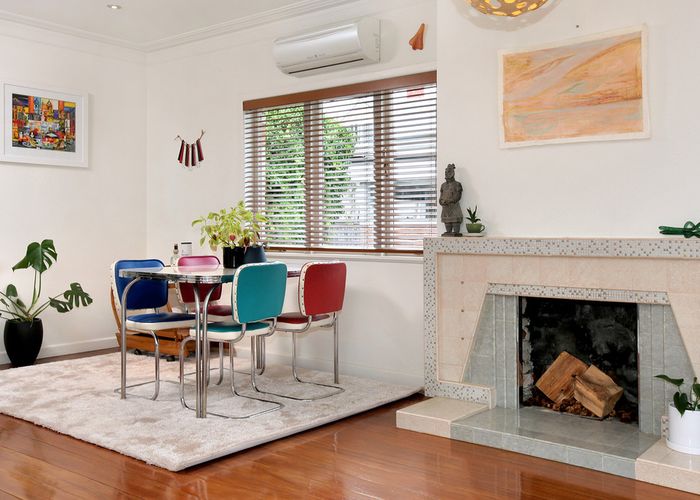  at 9 Sainsbury Road, Mount Albert, Auckland