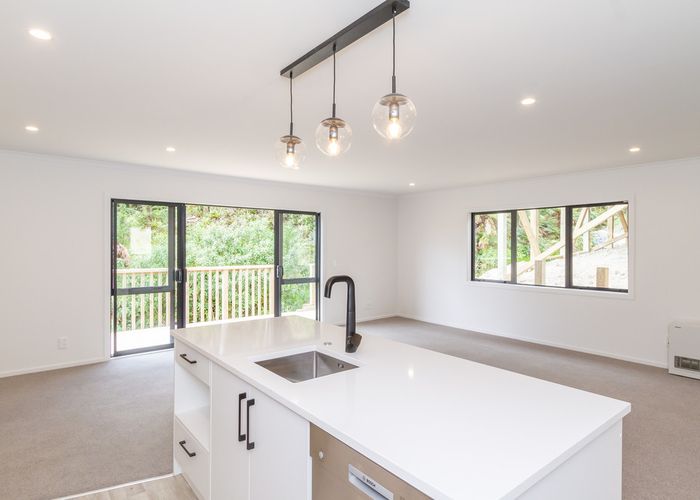  at 125 Manuka Street, Stokes Valley, Lower Hutt