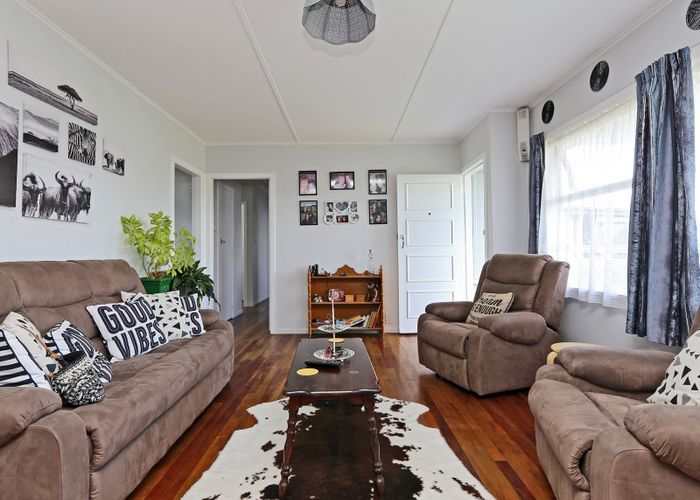  at 401 Huia Place, Camberley, Hastings