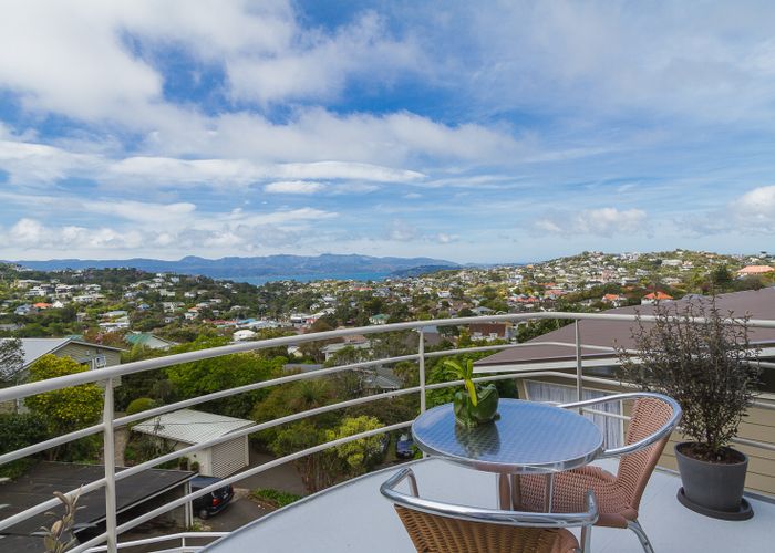  at 45 Baroda Street, Khandallah, Wellington