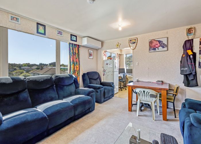  at 78 Waihemo Street, Waitangirua, Porirua