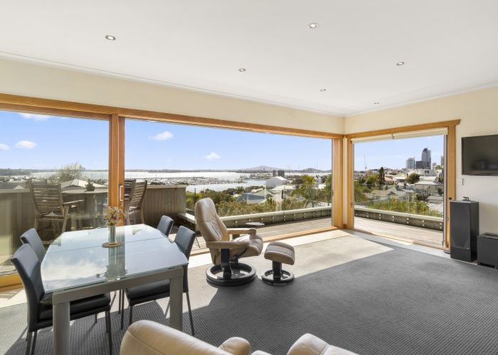  at 28 Seymour Street, Saint Marys Bay, Auckland
