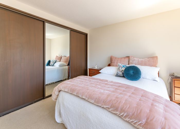  at 24 Lodge Place, Ilam, Christchurch