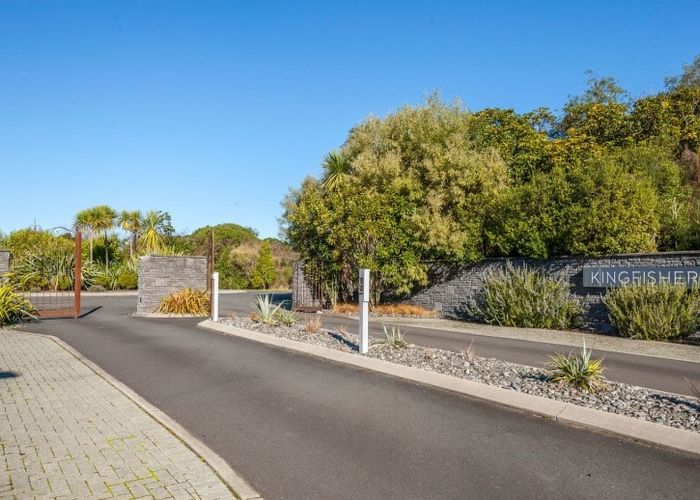  at 73 Parawera Drive, Acacia Bay, Taupo