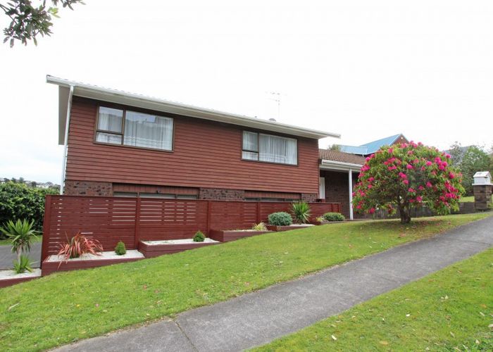  at 3 Mercury Way, Whitby, Porirua