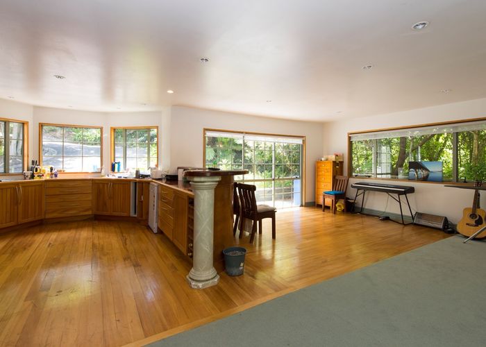  at 21A Homewood Place, Chatswood, Auckland