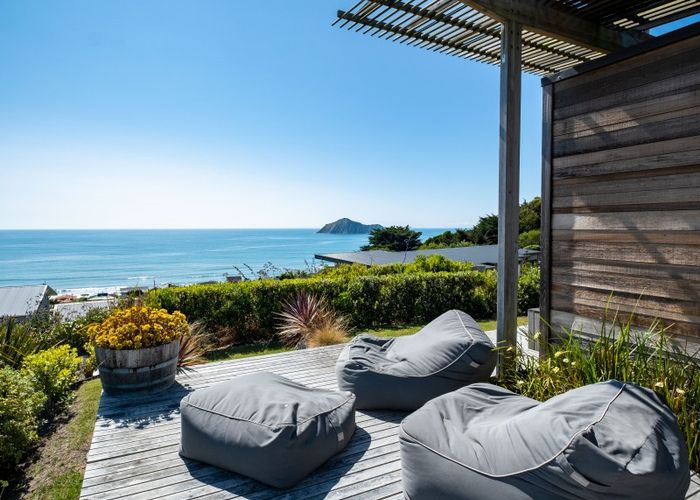  at 28 Lightning Ridge View, Waimārama