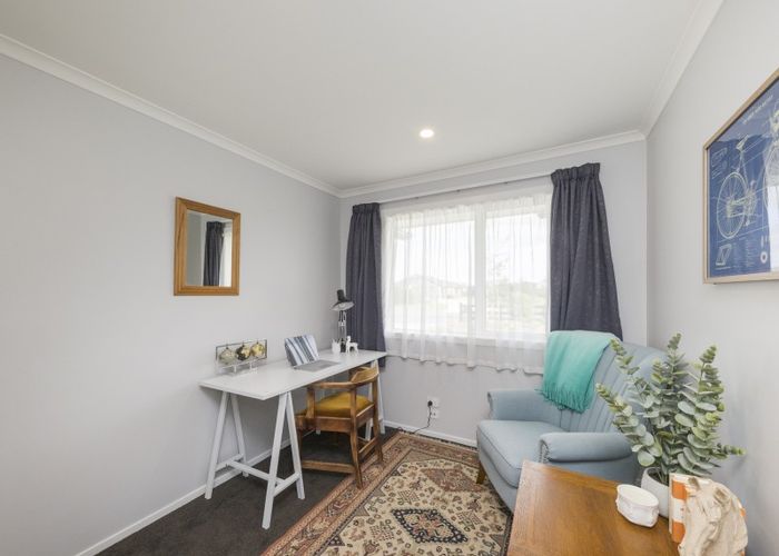  at 25 Hartwell Drive, Kelvin Grove, Palmerston North