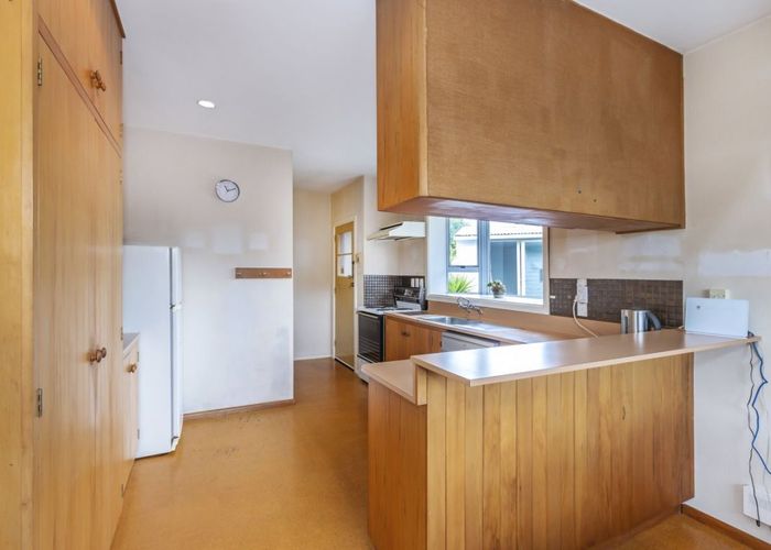  at 33 Stackhouse Avenue, Bishopdale, Christchurch