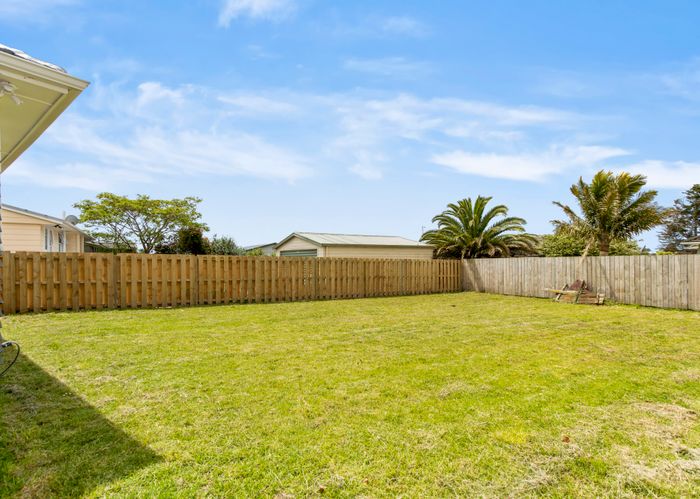  at 84 Kirkbride Road, Mangere, Auckland