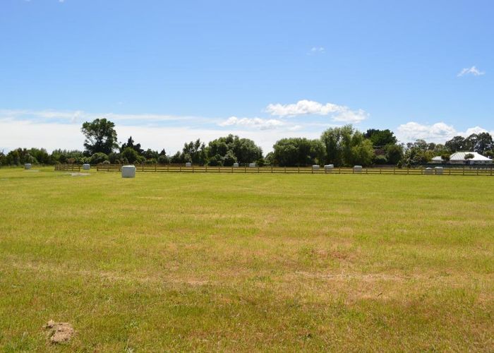  at 43 Andersons Line, Clareville, Carterton