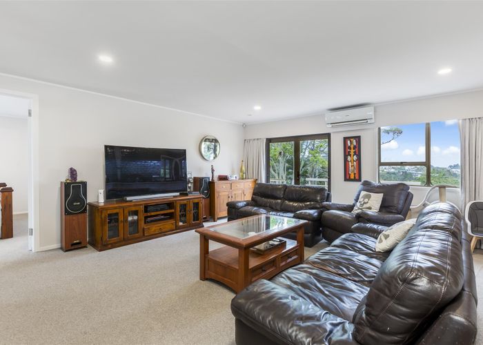  at 247 Glamorgan Drive, Torbay, Auckland