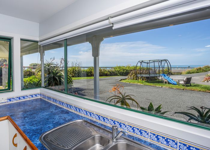  at 15 Sirrah Street, Okitu, Gisborne