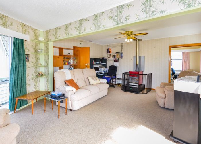  at 21 Henderson Road, Flaxmere, Hastings