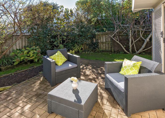  at 2/732 Chapel Road, Dannemora, Auckland