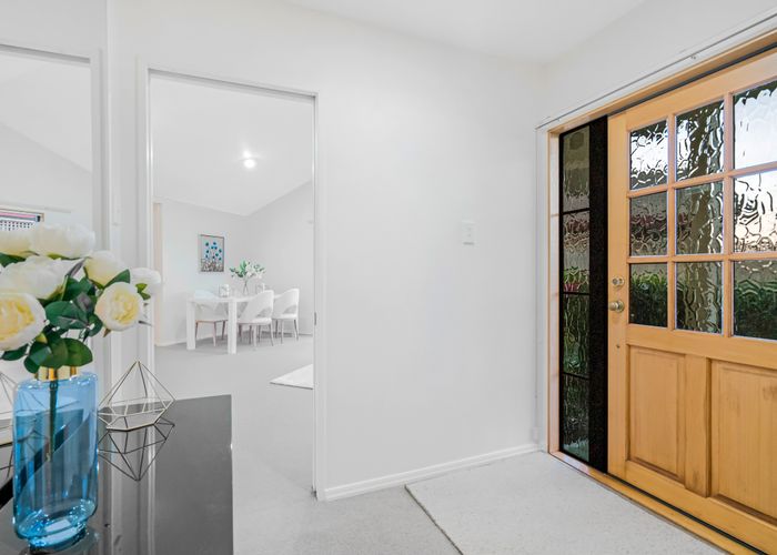  at 208B Glengarry Road, Glen Eden, Auckland