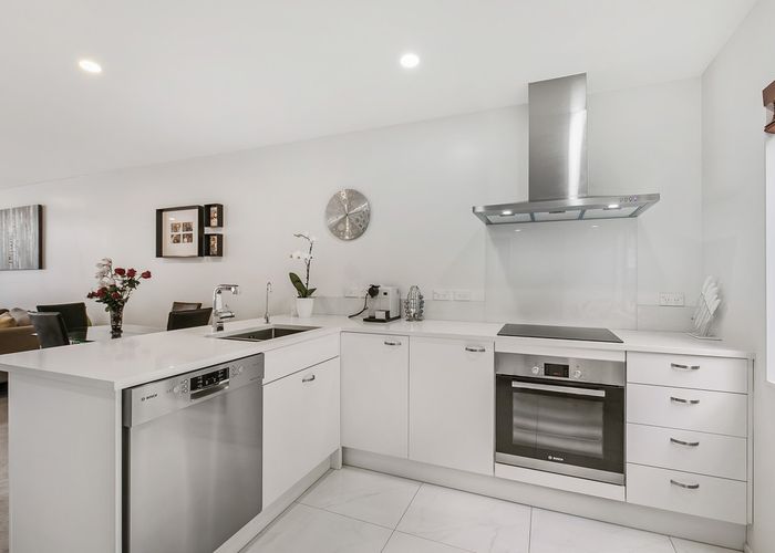  at 40/852 Mount Eden Road, Three Kings, Auckland