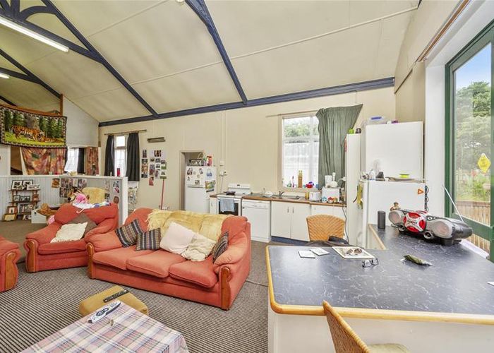  at 14 Barclay Road, Hawera