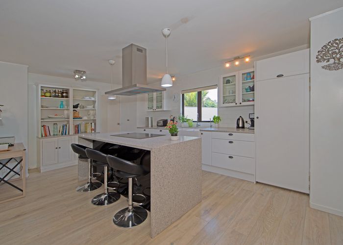  at 20 Alison Road, Surfdale, Waiheke Island