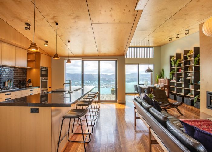  at 1B Robieson Lane, Roseneath, Wellington