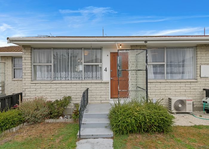  at 4/109 Middlepark Road, Sockburn, Christchurch