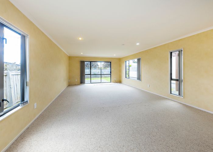  at 17 Ksenia Drive, Flat Bush, Auckland