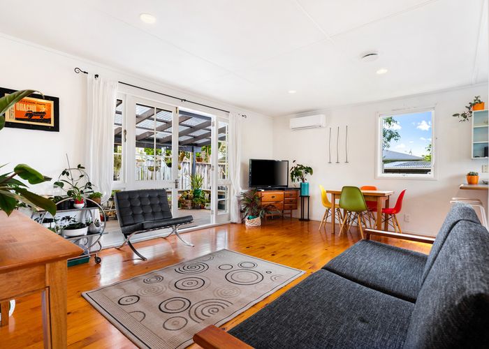 at 3/93 Hobsonville Road, West Harbour, Auckland