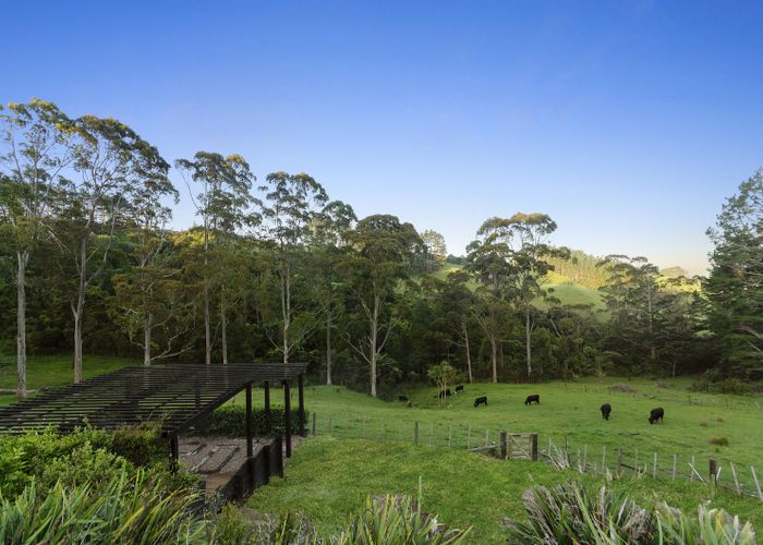  at 174 Zanders Road, Waimauku