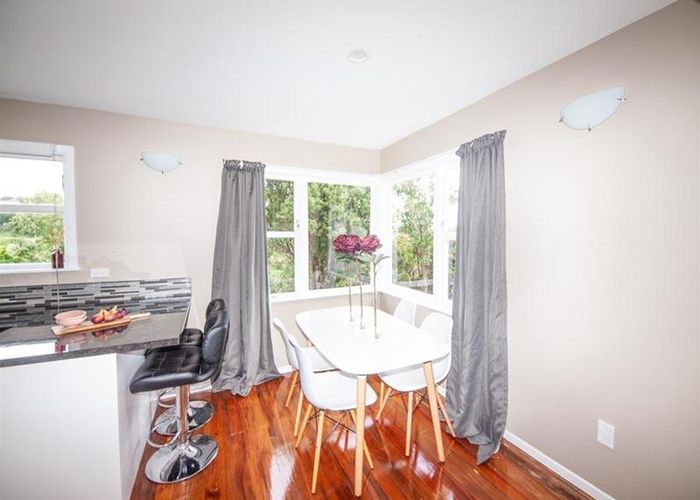  at 35 Oswald Crescent, Paparangi, Wellington