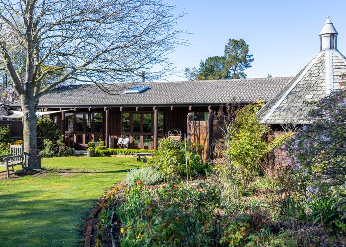  at 12 Tiplady Road, Geraldine Flat