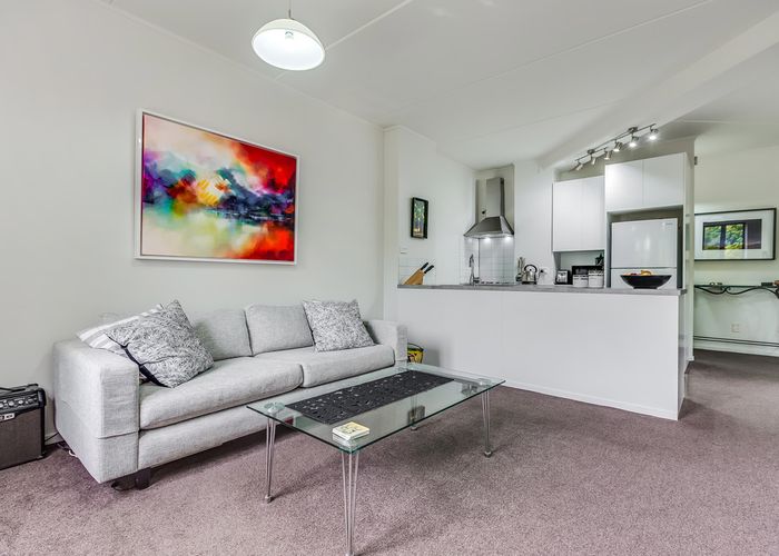  at 2C/40 Charlotte Street, Eden Terrace, Auckland