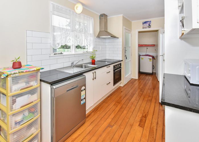  at 22 Eastburn Street, Papakura, Papakura