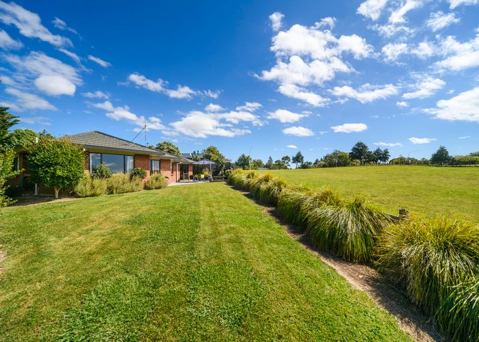  at 53 Pacific Drive, Fitzherbert, Palmerston North