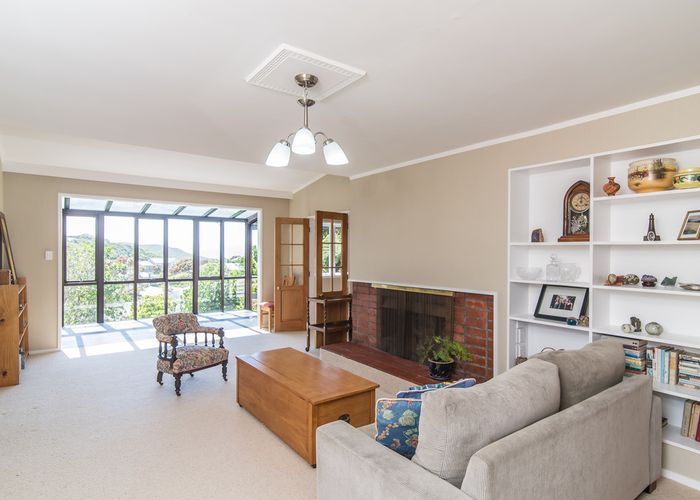  at 18A Everest Street, Khandallah, Wellington