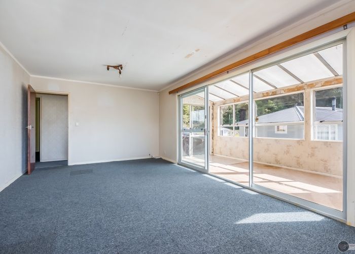  at 2/22 Shackleton Grove, Stokes Valley, Lower Hutt