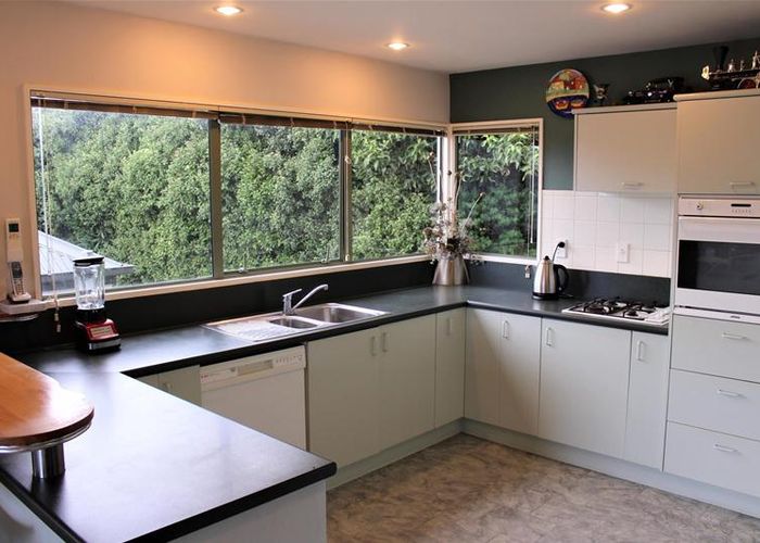  at 2/27 Woodlau Rise, Huntsbury, Christchurch
