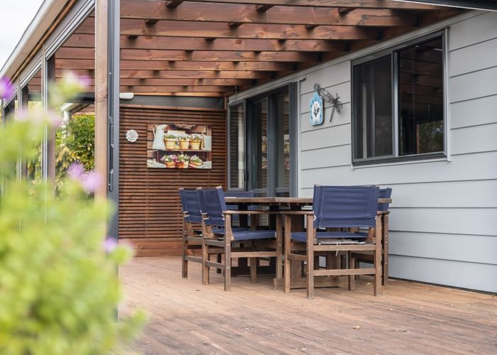  at 2/210 Aspin Road, Cambridge, Cambridge