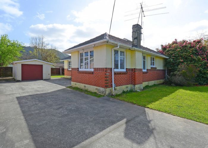  at 7 Hazel Street, Ebdentown, Upper Hutt