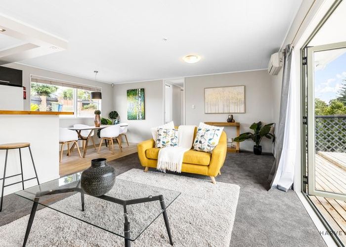  at 109 Glengarry Road, Glen Eden, Auckland