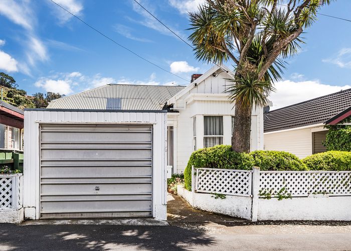 at 6 Childers Terrace, Kilbirnie, Wellington