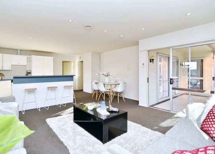  at 39 Royal Park Drive, Parklands, Christchurch
