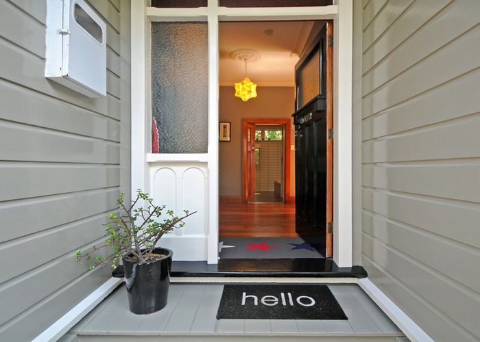  at 20 Mersey Street, Island Bay, Wellington