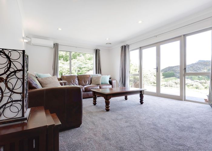  at 73 Kirton Drive, Riverstone Terraces, Upper Hutt