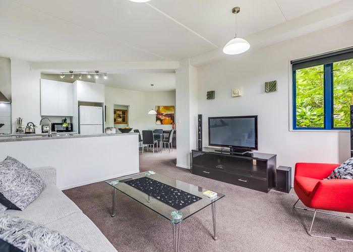  at 2C/40 Charlotte Street, Eden Terrace, Auckland