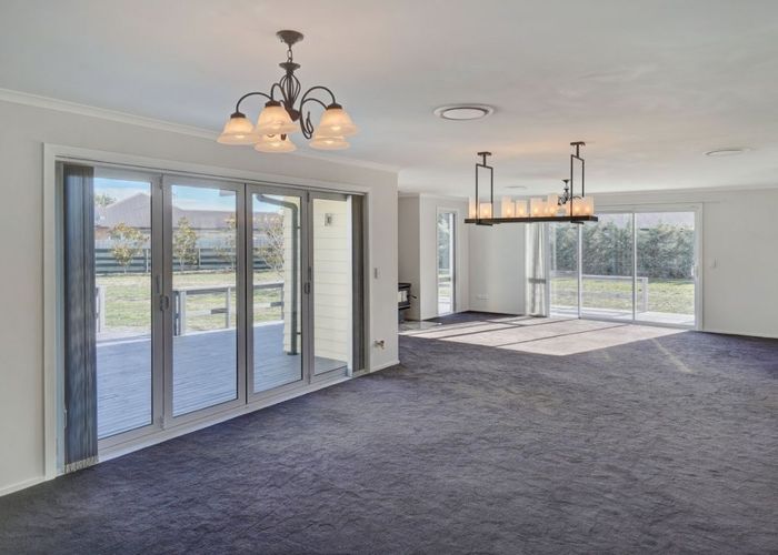  at 2/15 Thornton Close, Leithfield, Amberley