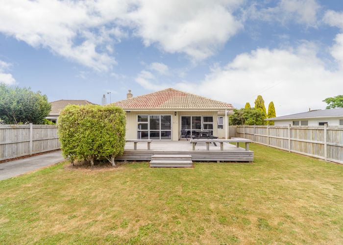  at 18 East Street, Terrace End, Palmerston North