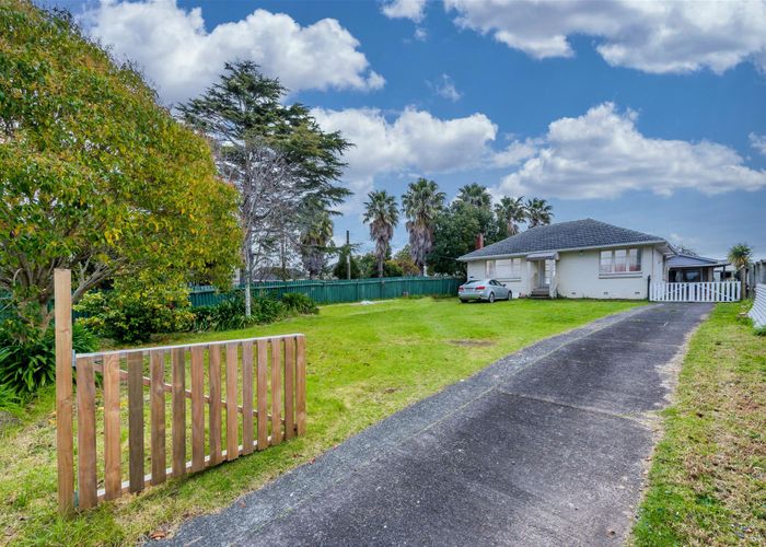  at 5 Toru Street, Te Atatu Peninsula, Auckland