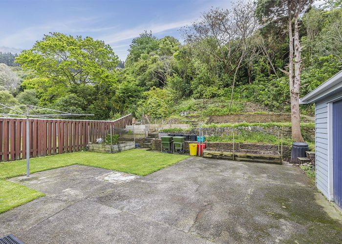  at 62 Chester Road, Tawa, Wellington