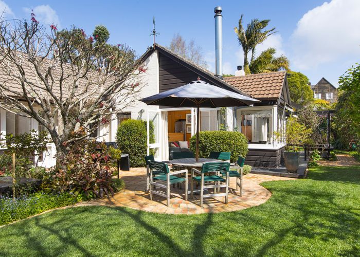  at 43 Ranui Road, Remuera, Auckland